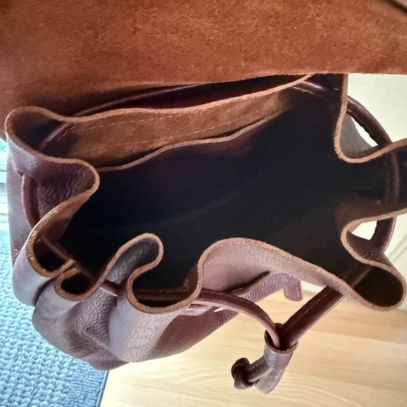 Portland Leather Brown Backpack - Picture 3 of 4